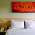 Lemo Hotel Serpong