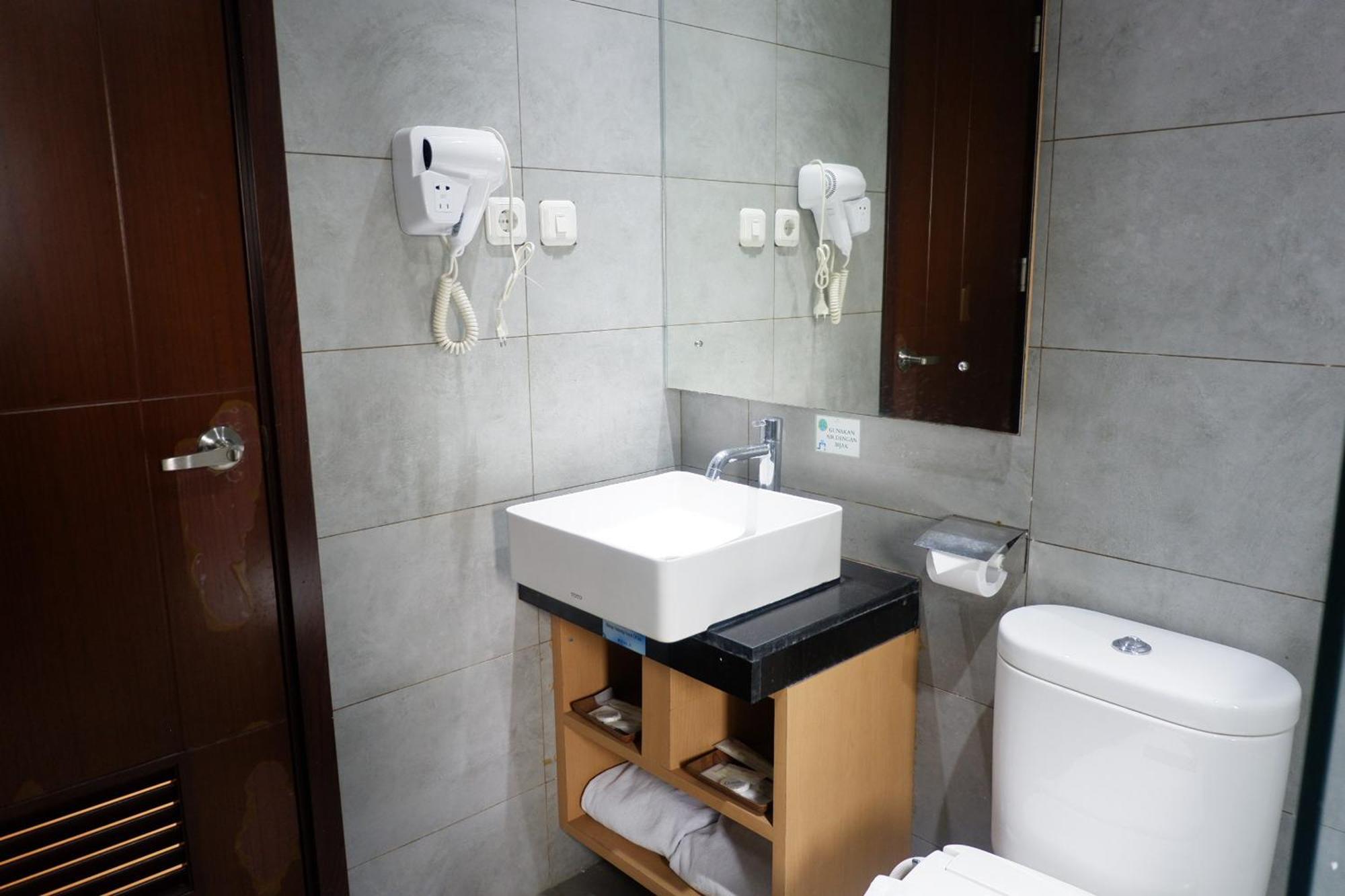 Hotel Lemo Serpong