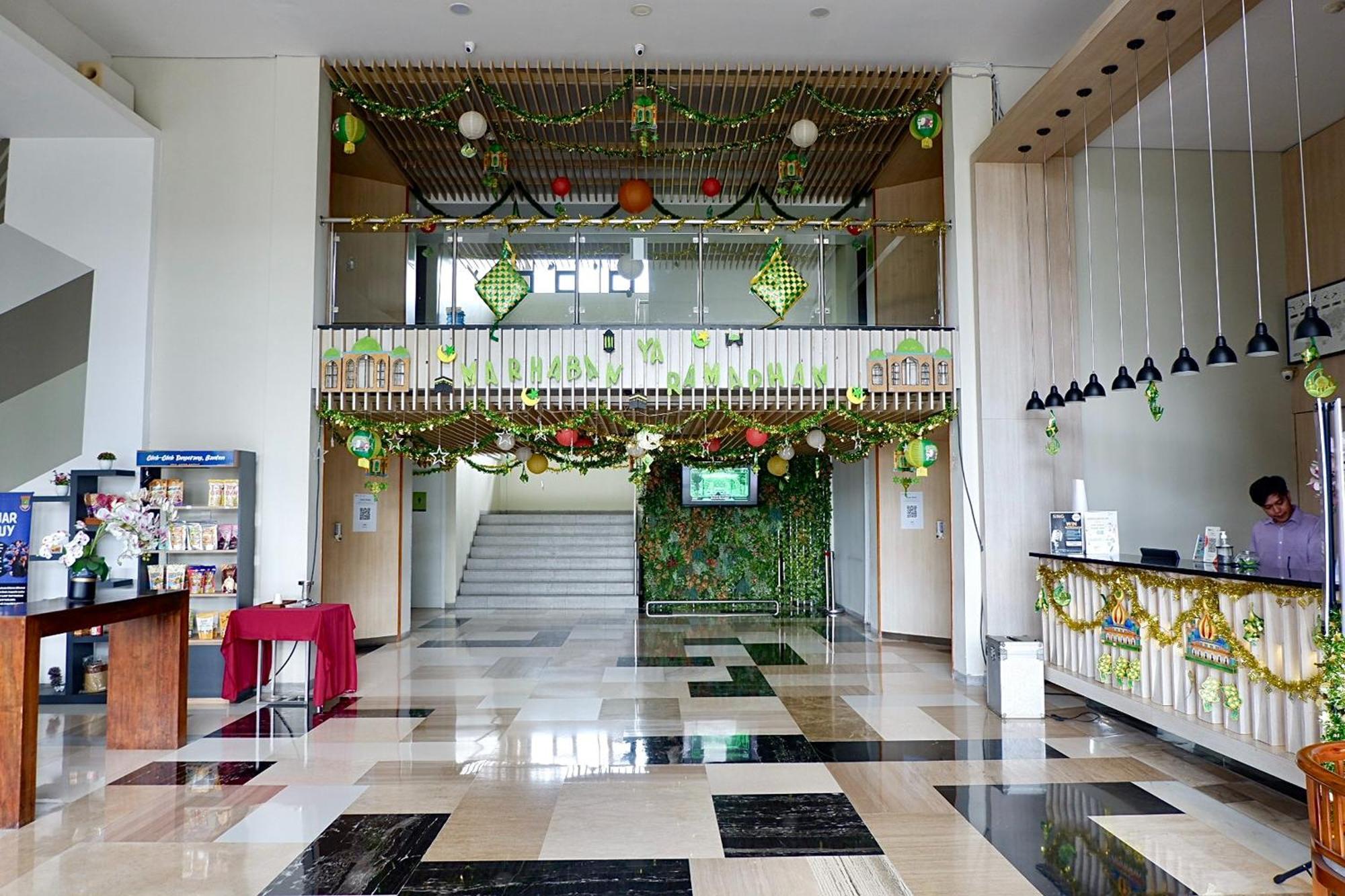 Hotel Lemo Serpong Tangerang